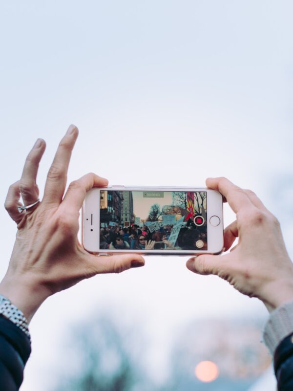 protest, cellphone, photograph